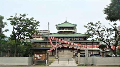 1境内入口(01-12)(00)本願寺札幌別院 (3).JPG