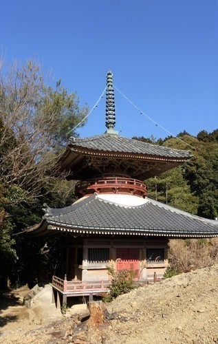48(28-0000)蓮花寺多宝塔.JPG