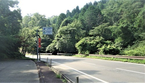 1桜峠(24-1299-01)了源上人遺跡 (1).JPG