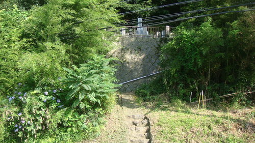 2広代墓地(29-170)広代墓地十三仏板碑 (3).JPG