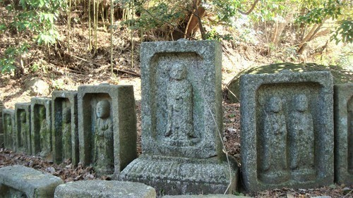 １４箱型地蔵石仏（２６－６７０６９）岩船観音寺跡 (10).JPG
