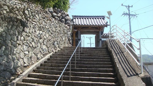 ６山門（２４－３３０７）片山寺 (16).JPG