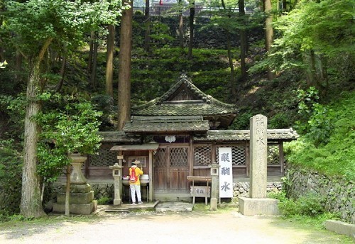 (26醍醐水)(26-0031)(00)上醍醐寺醍醐水.jpg