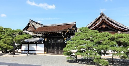 ６DSC00498西本願寺 (169)中雀門.JPG