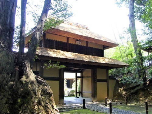 5(29-601)(00)慈光院茨木門.jpg