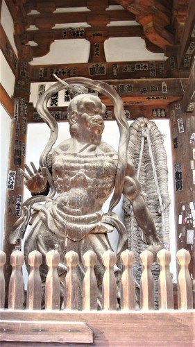 ３仁王像（２５－０４）（００）石山寺２００８年紅葉１ (5).JPG