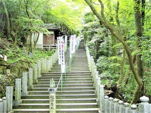 3(23-52)(00)寂光院参道3.JPG