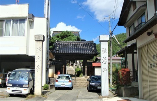 ３参道入口（２０－４６１１）満光寺 (1).JPG