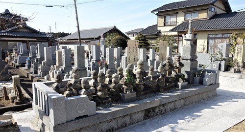 １３梶原氏墓所（２３－０１０６）興禅寺 (24).JPG