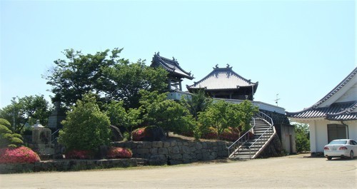 2鐘楼と観音堂(28-3218)感応寺 (3).JPG