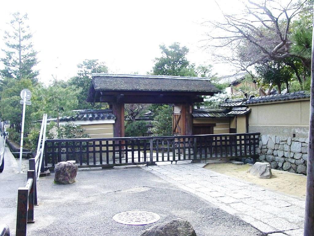 龍光院（京都市北区） 大徳寺塔頭 通常非公開: お寺の風景と陶芸