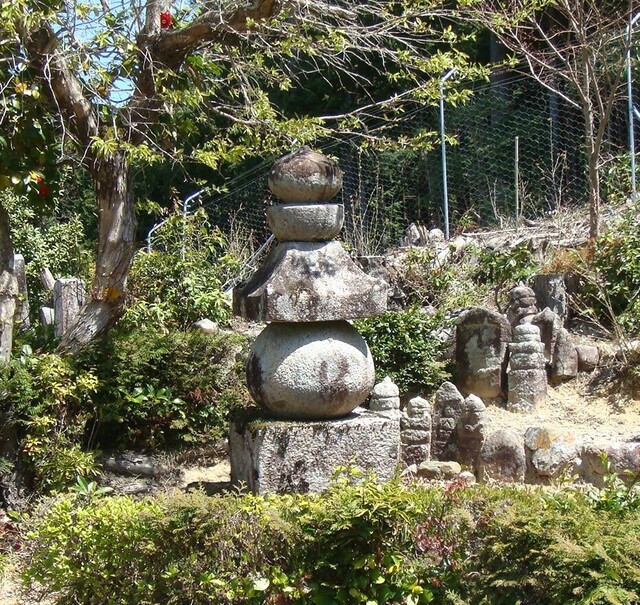 (5)五輪石塔(25-3507)西琳寺 (16).JPG