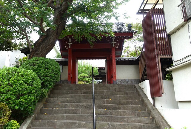 1四脚門.JPG