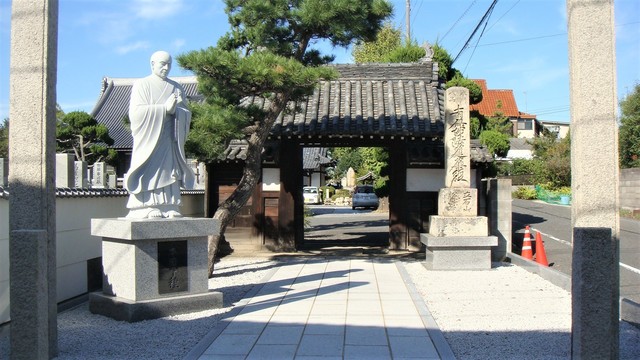 １山門（３３－１３０２）（００）松寿寺 (2).JPG