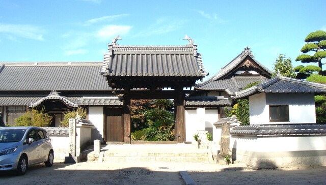 １山門（３３－１３０３）（００）妙法寺 (1).JPG