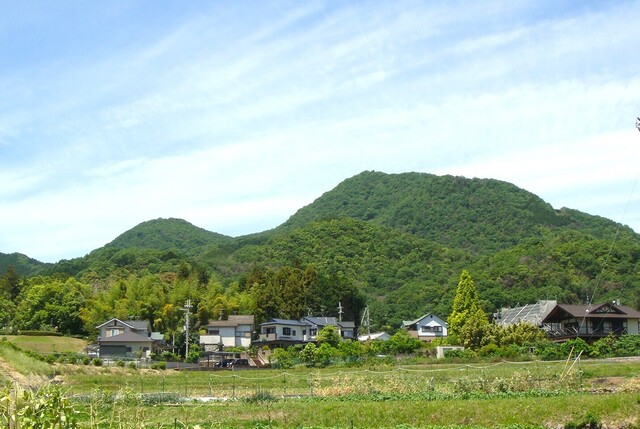 1左に雌岳右に雄DSC06890明円寺 (2).JPG