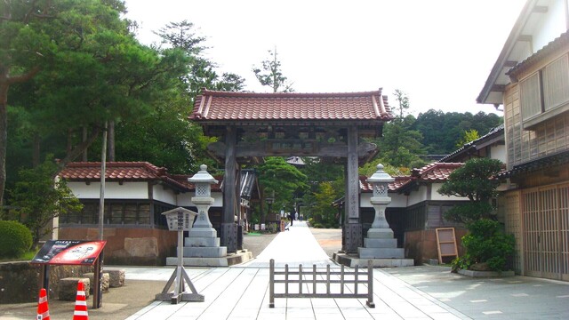 1総持寺祖院総門DSC00174総持寺祖院 (2).JPG