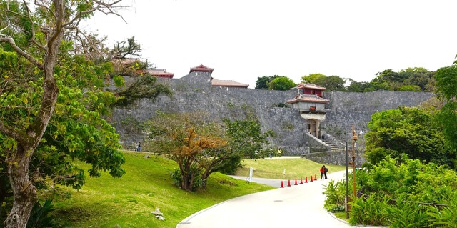 1首里城を望むDSC06731円覚寺跡 (10).JPG