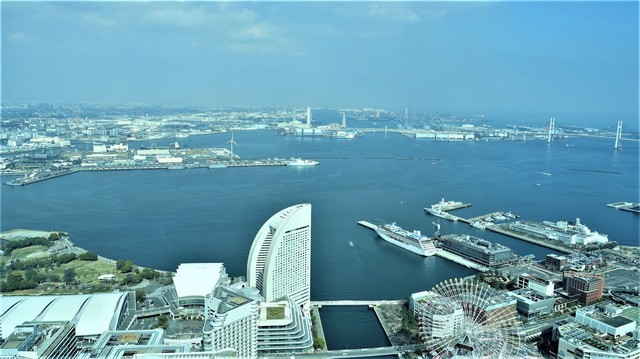 2ランドマークタワー展望台からDSC05705.JPG