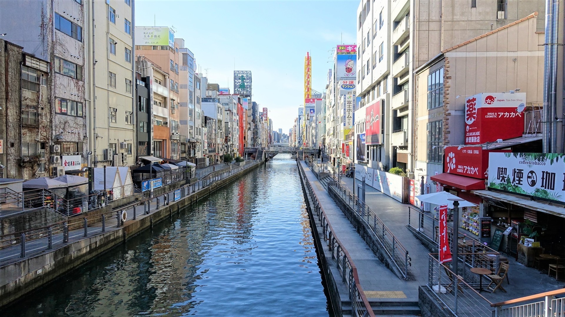 法案寺 （大阪市中央区） 日本橋の聖天さん お寺の風景と陶芸