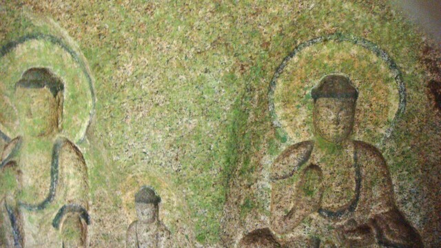 3左に阿弥陀三尊(24-1299-25)石薬師堂 (14).JPG