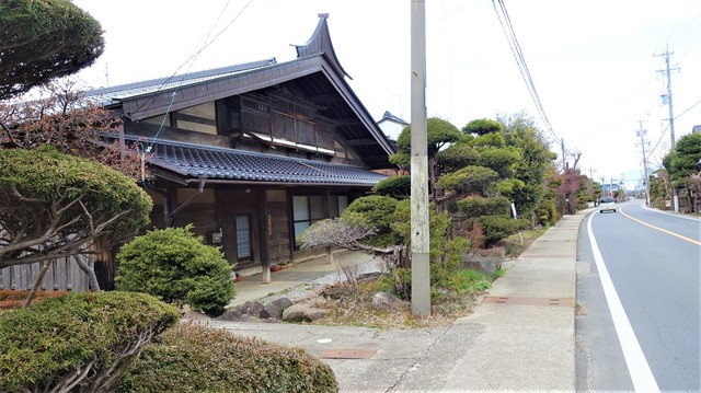 ３本棟造り（２０－３１１１）郷福寺 (13).JPG
