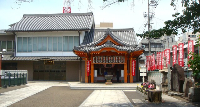 4左に本堂右に明円殿(23-2415)大光院 (7).JPG