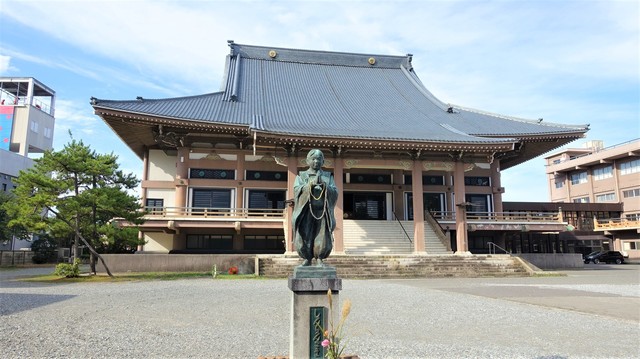 4親鸞聖人幼少像(18-2029)福井西別院 (16).JPG