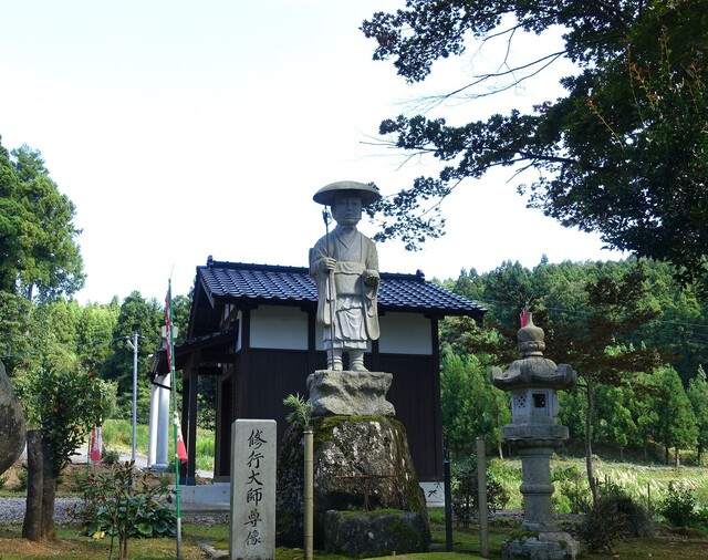 7弘法大師像(17-2514)金蔵寺 (23).JPG